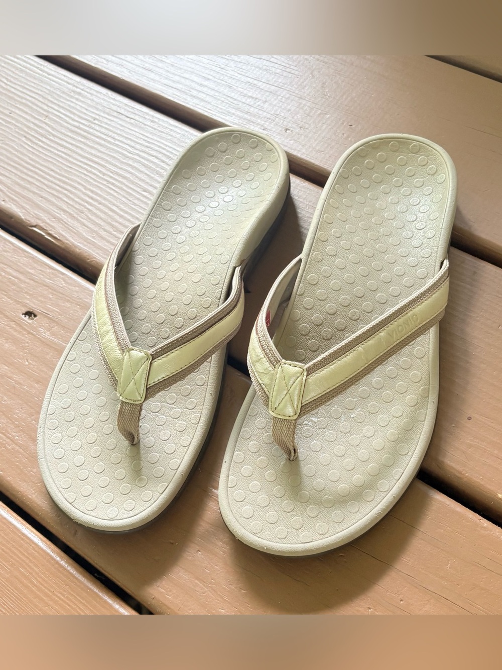 Vionic Sandals 10 Tide II Thong Leather Comfort Orthotic Beach Flip Flops